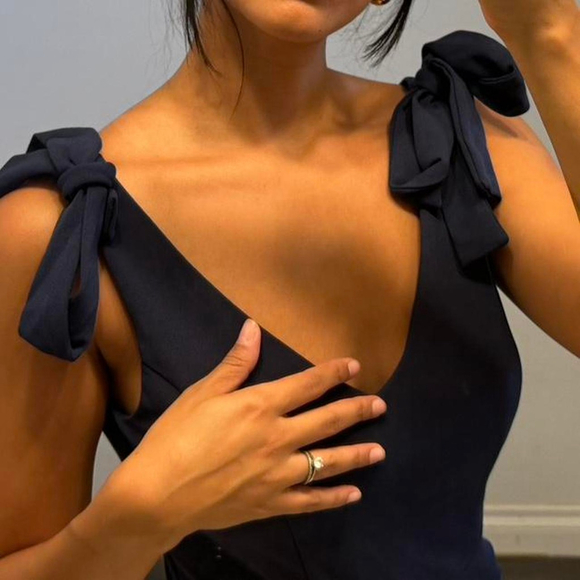 dresses - Picture 3 of 6